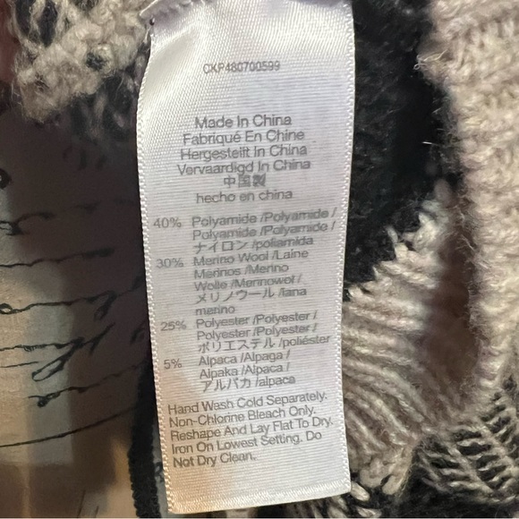 Madewell Button-Front Crop Cardigan in Plaid Merino Wool, Alpaca Blend $118 - Picture 8 of 8